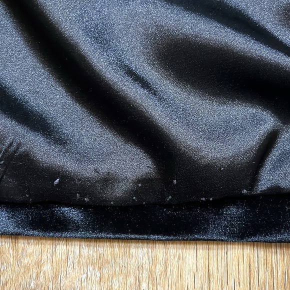 Everly Anthro Black Velvet Cropped Blazer Jacket Open Front Women's Small S EUC - Picture 10 of 10